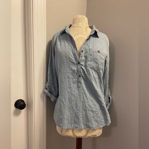 Per Se Blouse size Medium. Smoke free.